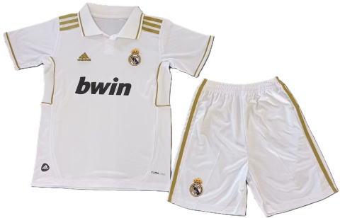 Piłkarski Komplet Strój Dziecięcy Real Madryt 2011/2012 Home Retro, Ronaldo Piłkarski Komplet Strój Dziecięcy Real Madryt 2011/2012 Home Retro, Ronaldo