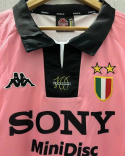 Koszulka Piłkarska Juventus Turyn 1997/1998 Pink Retro, Del Piero, Zidane Koszulka Piłkarska Juventus Turyn 1997/1998 Pink Retro, Del Piero, Zidane