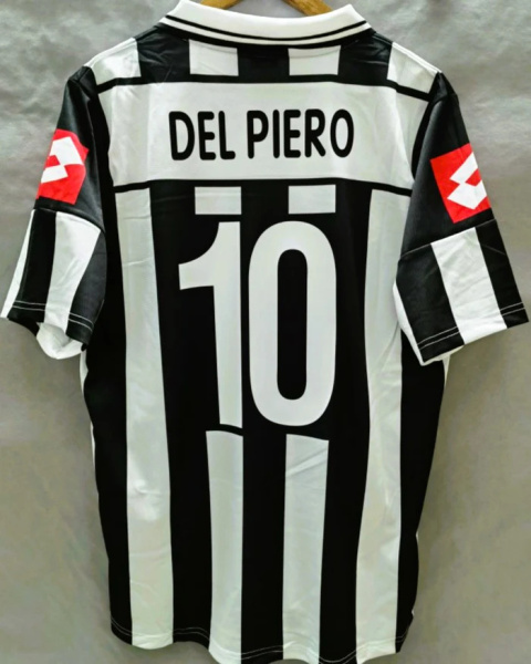 Koszulka Piłkarska Juventus Turyn 2001/2002 Home Retro, #10 Del Piero Koszulka Piłkarska Juventus Turyn 2001/2002 Home Retro, #10 Del Piero