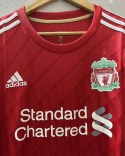 Koszulka Piłkarska Liverpool FC 2010/2012 Home Retro, Gerrard, Suarez Koszulka Piłkarska Liverpool FC 2010/2012 Home Retro, Gerrard, Suarez