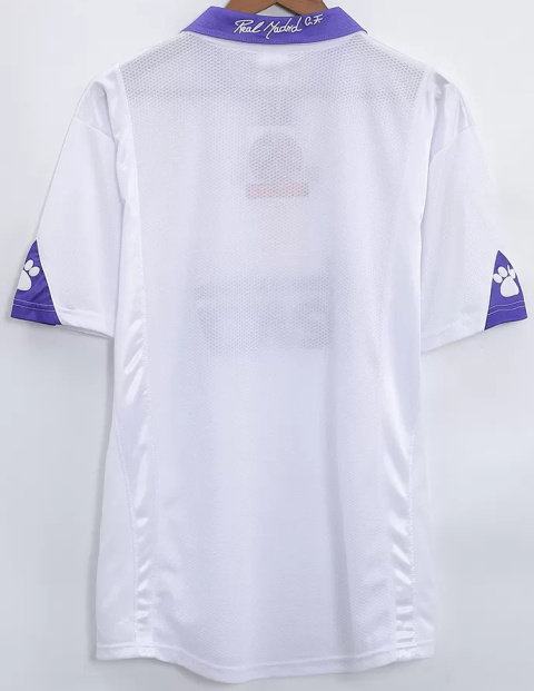 Koszulka Real Madryt 1997/1998 Home Retro, ROBERTO CARLOS, SEEDORF, RAUL,REAL MADRYT koszulki piłkarskie, soccer jersey Koszulka Real Madryt 1997/1998 Home Retro, ROBERTO CARLOS, SEEDORF, RAUL,REAL MADRYT koszulki piłkarskie, soccer jersey