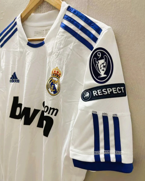 Koszulka Piłkarska Real Madryt 2010/2011 Home Retro, Ronaldo, Cristiano Ronaldo, Benzema Koszulka Piłkarska Real Madryt 2010/2011 Home Retro, Ronaldo, Cristiano Ronaldo, Benzema