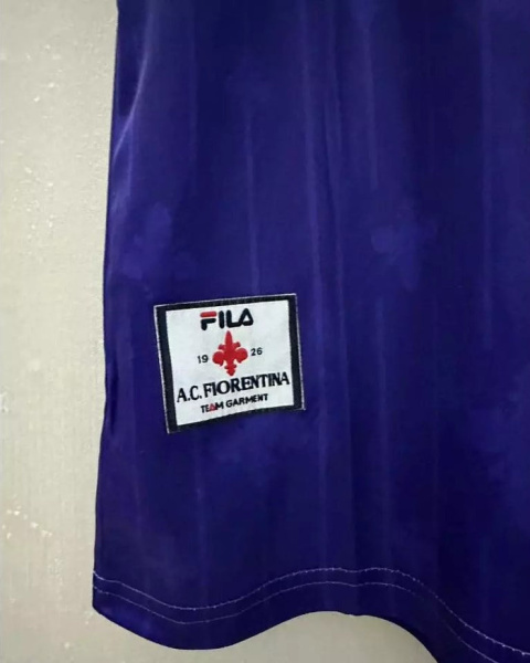 Koszulka Piłkarska AC Fiorentina 1997/1998 Home Retro, Batistuta, Rui Costa Koszulka Piłkarska AC Fiorentina 1997/1998 Home Retro, Batistuta, Rui Costa