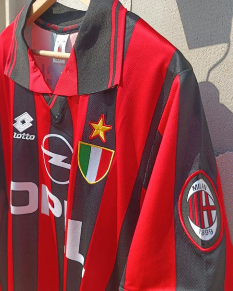 Koszulka Piłkarska AC Milan 1996/1997 Home Retro, Baggio Koszulka Piłkarska AC Milan 1996/1997 Home Retro, Baggio