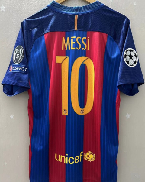 Koszulka Piłkarska FC Barcelona 2016/2017 Retro, Koszulka Messi, Messi, Iniesta, Neymar, Suarez Koszulka Piłkarska FC Barcelona 2016/2017 Retro, Koszulka Messi, Messi, Iniesta, Neymar, Suarez