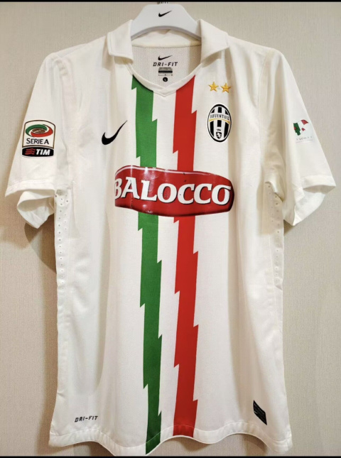 Koszulka Piłkarska Juventus Turyn 2010/2011 Away Retro, #10 Del Piero Koszulka Piłkarska Juventus Turyn 2010/2011 Away Retro, #10 Del Piero