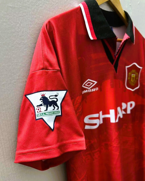 Koszulka Piłkarska Manchester United 1994/1996 Home Retro, Cantona, Beckham, Scholes, Giggs Koszulka Piłkarska Manchester United 1994/1996 Home Retro, Cantona, Beckham, Scholes, Giggs