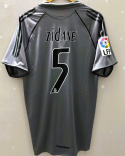 Koszulka Piłkarska Real Madryt 2005/2006 3rd Retro, Ronaldo, Zidane, Beckham, Roberto Carlos Koszulka Piłkarska Real Madryt 2005/2006 3rd Retro, Ronaldo, Zidane, Beckham, Roberto Carlos