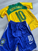 Piłkarski Komplet Strój Dziecięcy Brazylia 2004 Home Retro, Ronaldinho, Ronaldo Piłkarski Komplet Strój Dziecięcy Brazylia 2004 Home Retro, Ronaldinho, Ronaldo