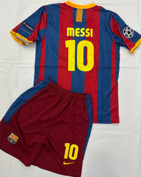 Komplet Dziecięcy FC Barcelona 2010/2011 Home Retro, #10 Messi Komplet Dziecięcy FC Barcelona 2010/2011 Home Retro, #10 Messi