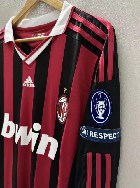 Koszulka Piłkarska AC Milan 2009/2010 Home Retro Dł Rękaw, #80 Ronaldinho Koszulka Piłkarska AC Milan 2009/2010 Home Retro Dł Rękaw, #80 Ronaldinho