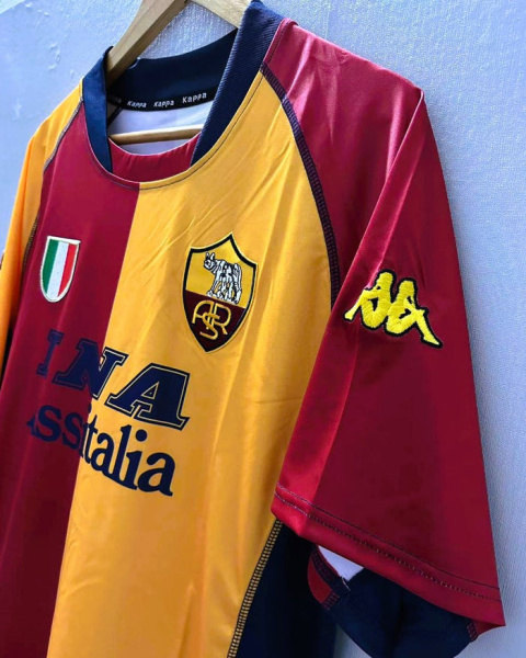 Koszulka Piłkarska AS Roma 2001/2002 Home Retro Koszulka Piłkarska AS Roma 2001/2002 Home Retro