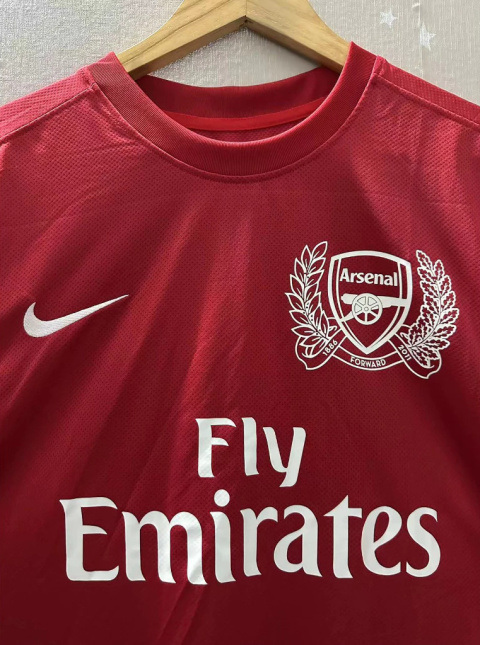 Koszulka Piłkarska Arsenal Londyn 2011/2012 Home 125th Anniversary Retro Koszulka Piłkarska Arsenal Londyn 2011/2012 Home 125th Anniversary Retro