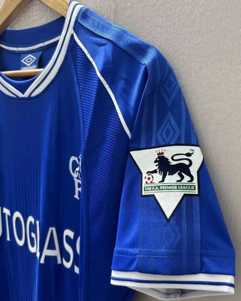 Koszulka Piłkarska Chelsea Londyn 1999/2000 Home Retro, Weah, Zola, Desaily Koszulka Piłkarska Chelsea Londyn 1999/2000 Home Retro, Weah, Zola, Desaily