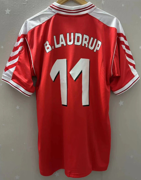 Koszulka Piłkarska Dania 1998 Home Retro, Laudrup Koszulka Piłkarska Dania 1998 Home Retro, Laudrup