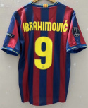 Koszulka Piłkarska FC Barcelona 2009/2010 Retro, Messi, Ibrahimović, Xavi, Iniesta Koszulka Piłkarska FC Barcelona 2009/2010 Retro, Messi, Ibrahimović, Xavi, Iniesta