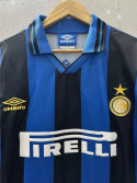 Koszulka Inter Mediolan 1995/1996 Home Retro, Roberto Carlos, Zamorano Koszulka Inter Mediolan 1995/1996 Home Retro, Roberto Carlos, Zamorano