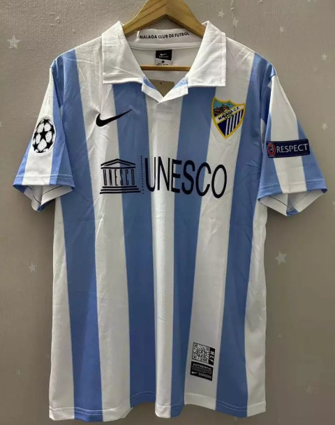 Koszulka piłkarska Malaga 2012/2013 Home Retro, Isco, Joaquin, Julio Baptista Koszulka piłkarska Malaga 2012/2013 Home Retro, Isco, Joaquin, Julio Baptista