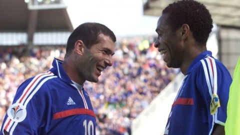 Koszulka Piłkarska Francja Euro 2000 Home RETRO Koszulka Piłkarska Francja Euro 2000 Home RETRO