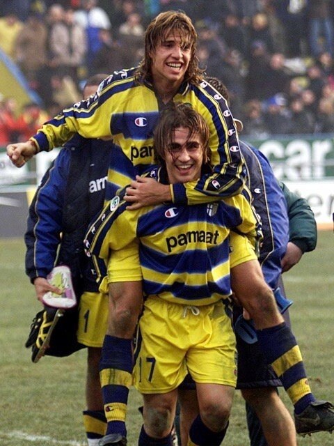 Koszulka Piłkarska AC Parma 1999/2000 Home Retro Koszulka Piłkarska AC Parma 1999/2000 Home Retro