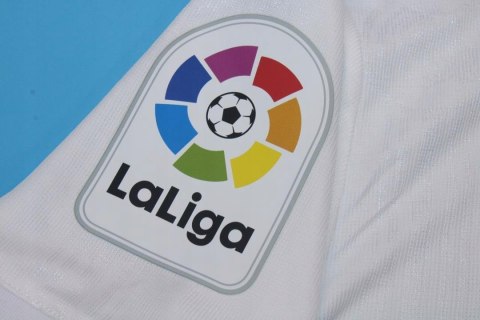Koszulka Piłkarska Real Madryt 2022/2023 Retro, Benzema, Modric, Vini Jr Koszulka Piłkarska Real Madryt 2022/2023 Retro, Benzema, Modric, Vini Jr