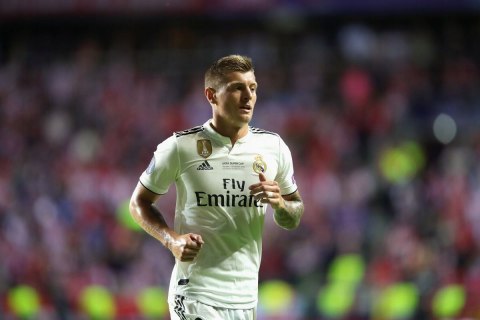 Koszulka Piłkarska Real Madryt 2018/2019 Retro Koszulka Piłkarska Real Madryt 2018/2019 Retro